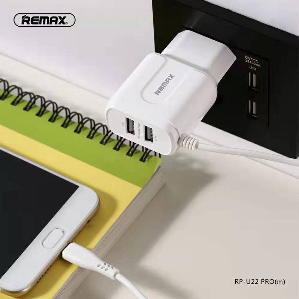 REMAX RP-U22 PRO Cargador de Móvil de Micro USB con 2 Puertos de USB Adicionales, con el Cable de Micro USB Integrado de 1m, 2.4A(MAX)